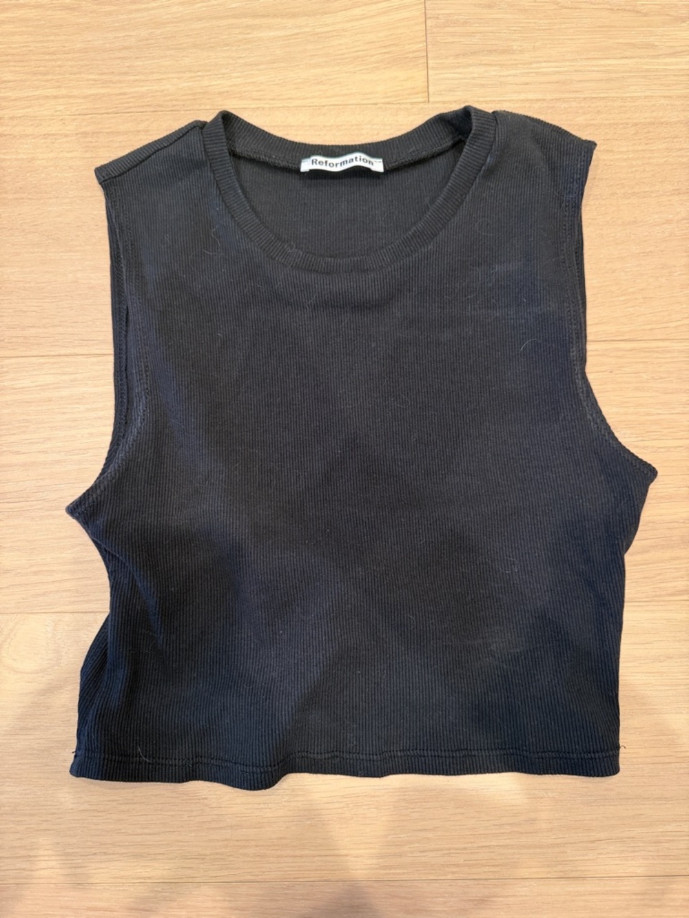 Reformation Backless Ribbed Sleeveless Crop Tank Top